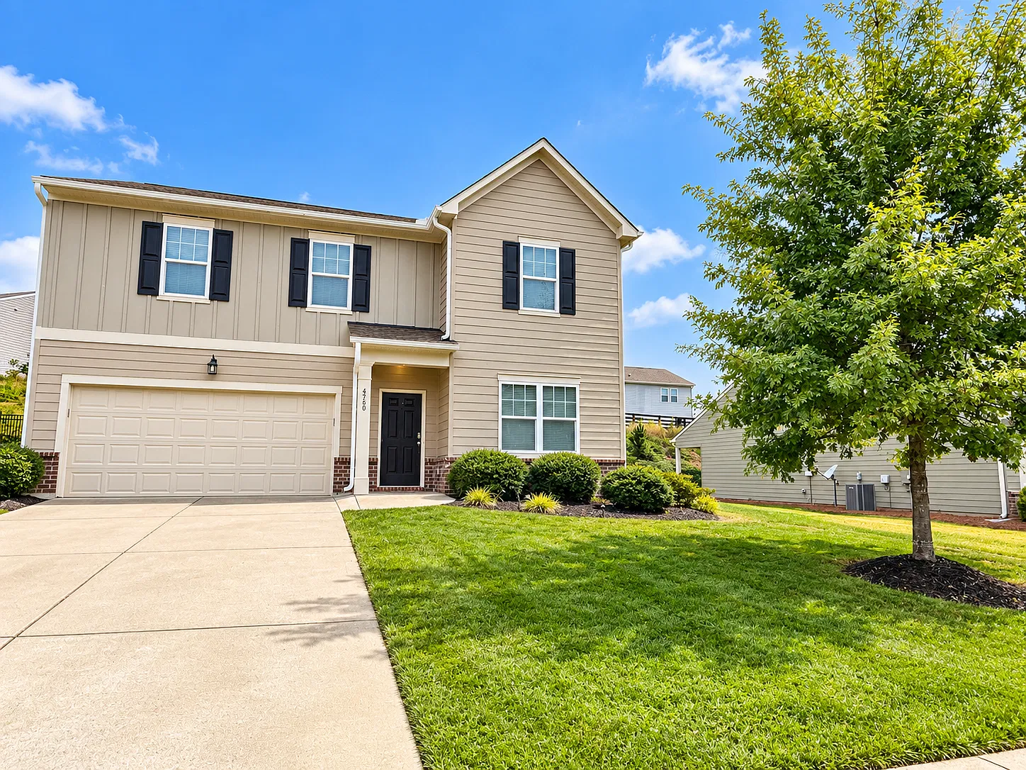4750 Marco Ln — Photo 2