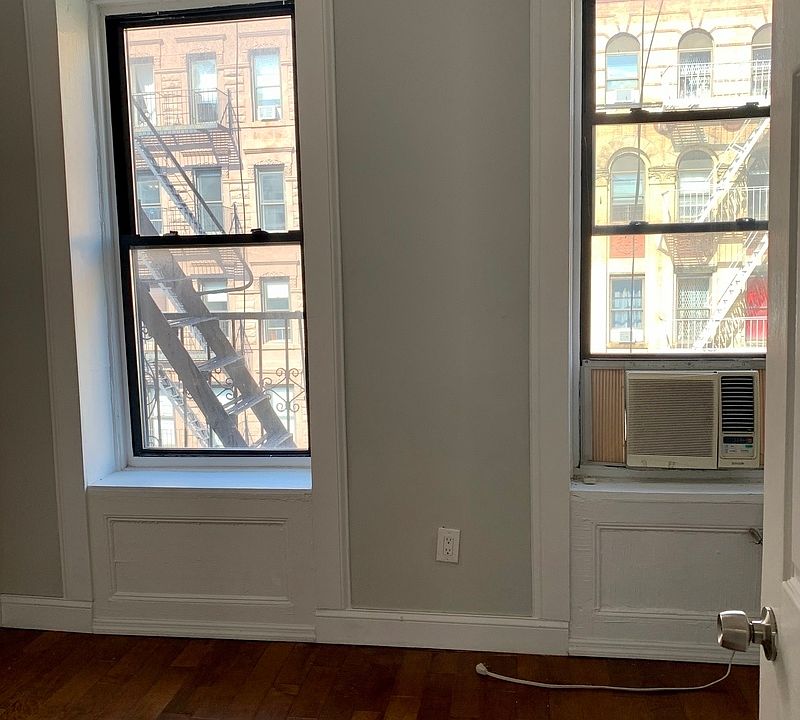 2nd image of 272 W 115th St #3AA