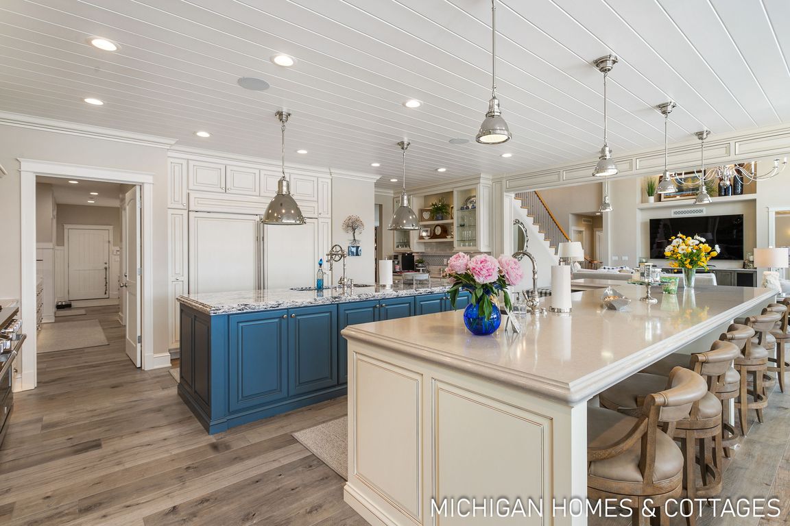 229 Norwood Ave, Holland, MI 49424 MLS 24040021 Zillow