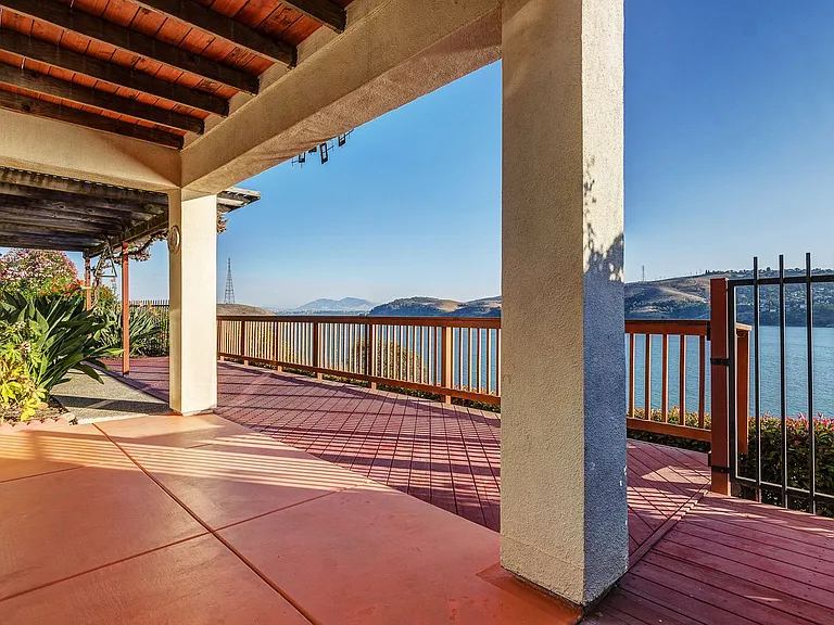 137 Camino Del Sol — Photo 35