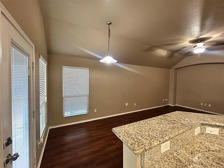 117 Brookside Dr — Photo 9