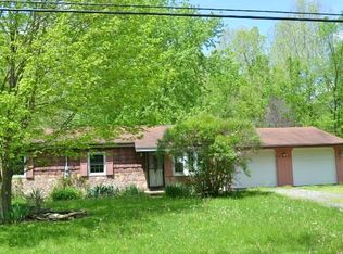 2019 Kings Creek Rd, Weirton, WV 26062