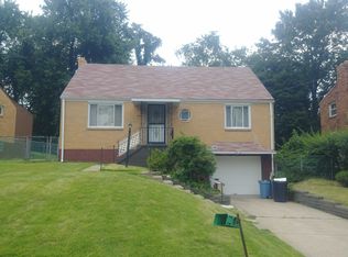 7868 Mark Dr, Verona, PA