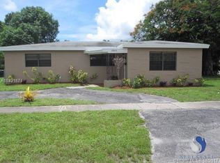 2850 SW 8th St, Fort Lauderdale, FL 33312