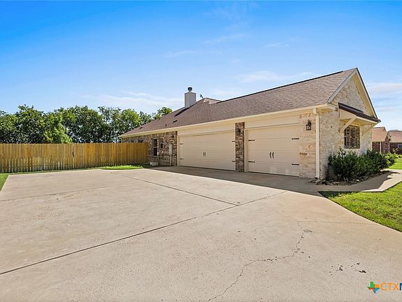 4th image of 13613 Acqua Dr