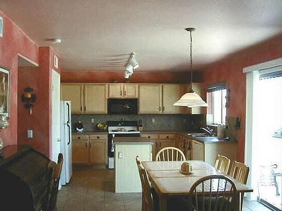 4th image of 15895 W Tasha Dr