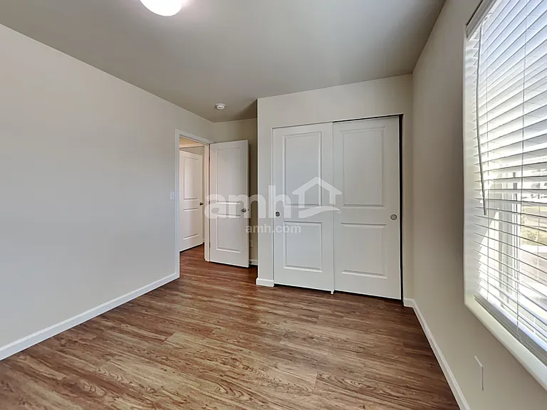 18960 112th Avenue Ct E — Photo 19