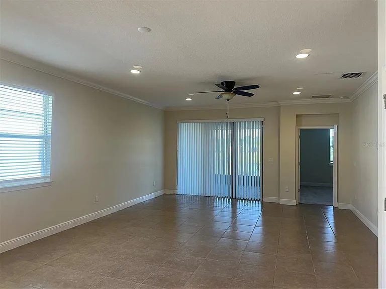 3430 Sagebrush St — Photo 5