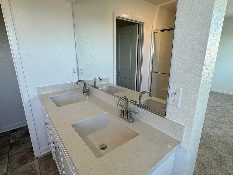 33029 Beige St — Photo 8