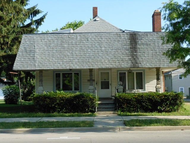 1st image of 9308 W Smith St