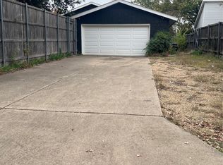 1149 Midway Dr, Richardson, TX 75081