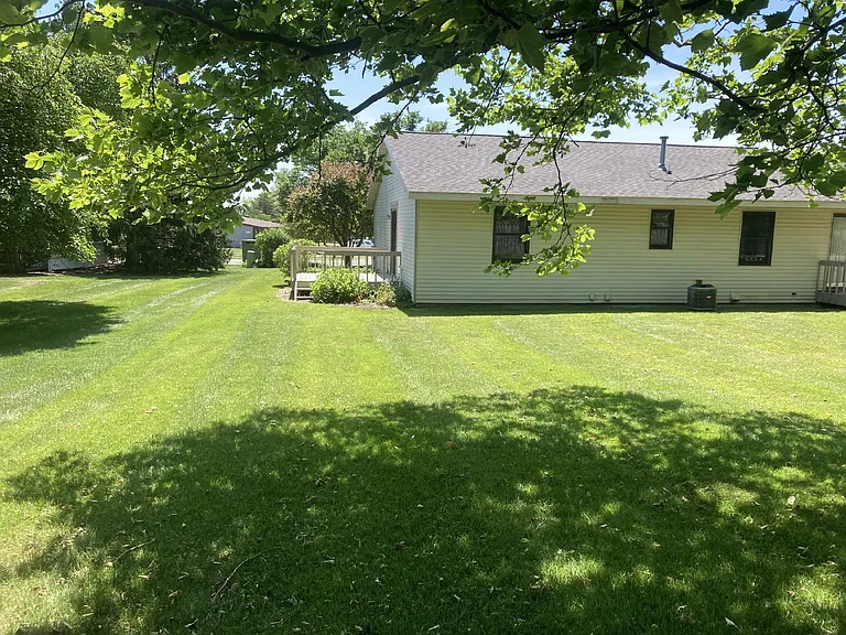 2703 Woodmeadow Dr SE — Photo 23