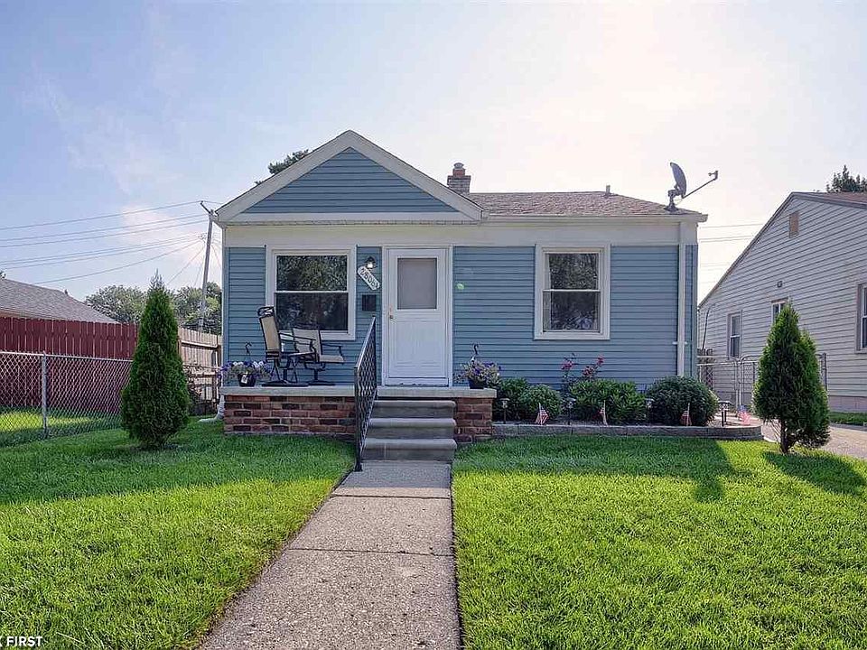 1st image of 28064 Felician St