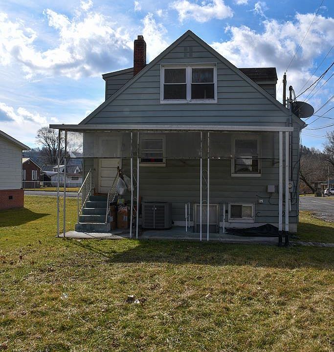1st image of 1927 5th St