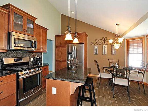 3rd image of 1262 Penora St