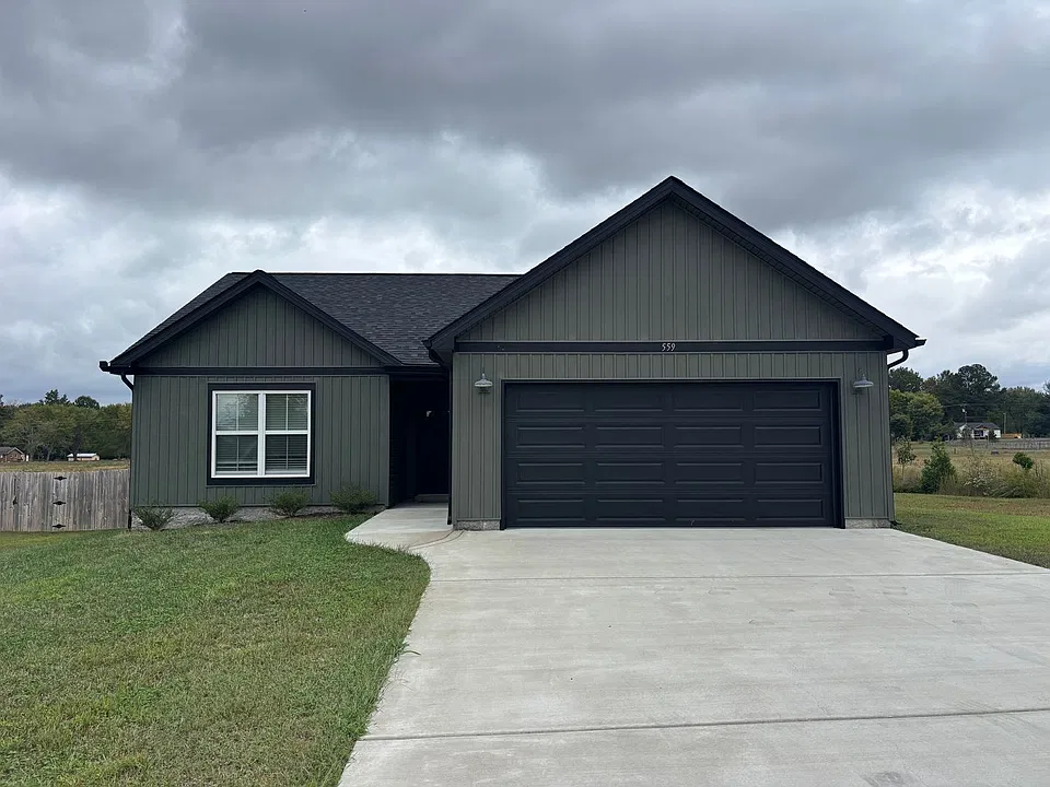 559 Herman Dr