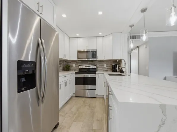 397 Burgundy I, Delray Beach, FL 33484