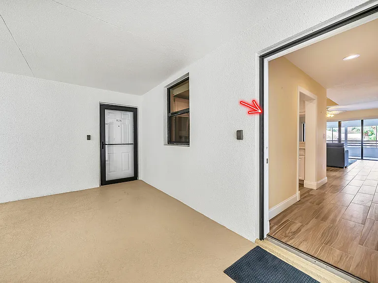827 Oak Harbour Dr — Photo 7