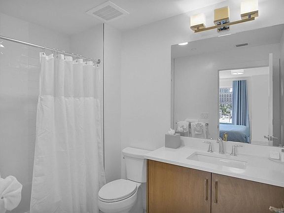 4th image of 450 S Gulfview Blvd APT 1607