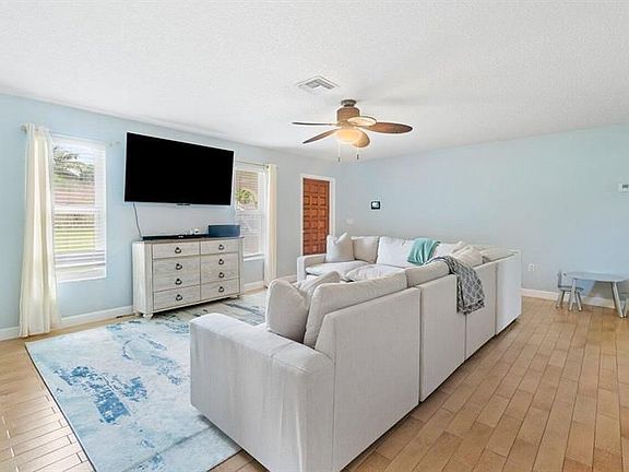 5th image of 2513 Sundown Ln