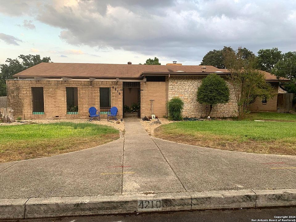 1st image of 4210 Laurel Trl