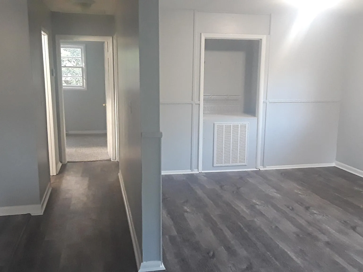 3 bed, 1056 sqft, $1,200 — Photo 2