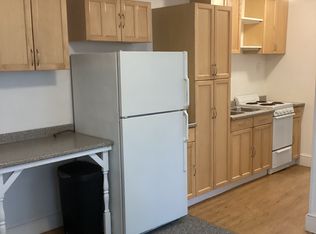 425 Main St #5, Saco, ME 04072