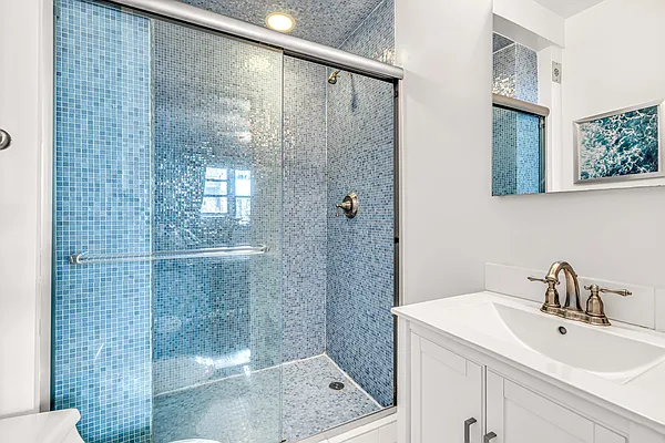 Sold by Owner | media 7