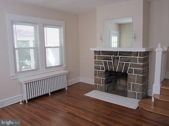 5th image of 619 Baily Rd