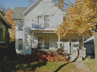 541 Crescent St NE #1, Grand Rapids, MI 49503
