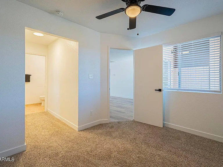 502 W Tonopah Dr #2 — Photo 15
