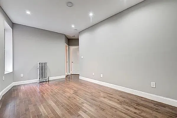 Rented by Executive Towers  | media 2