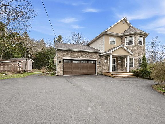 2nd image of 90 Lincolnshire Dr