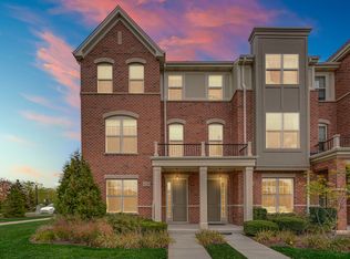 1218 Byrne Blvd, Vernon Hills, IL 60061