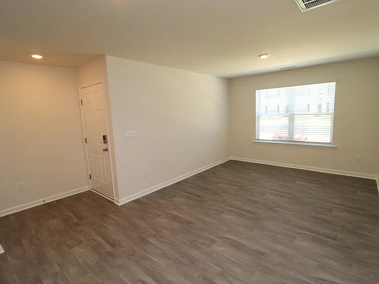 8521 Beckett Chase Way — Photo 2