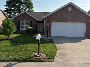 2232 Mossy Grv, Hamilton, OH 45013