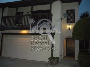 1186 Strawberry Ln, Glendora, CA 91740