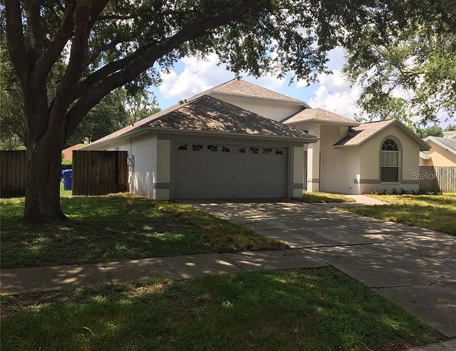 1st image of 9606 Sunnyoak Dr
