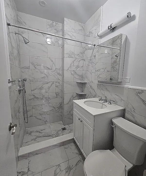 2nd image of 202 Riverside Dr #9V