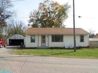 10 Avalon Rd, Mount Vernon, OH 43050