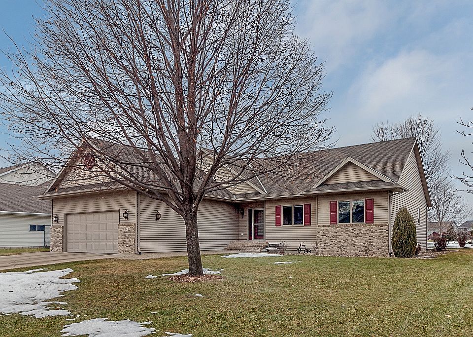 1st image of 104 Thissen Ct