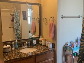 7300 Pirates Cove Rd