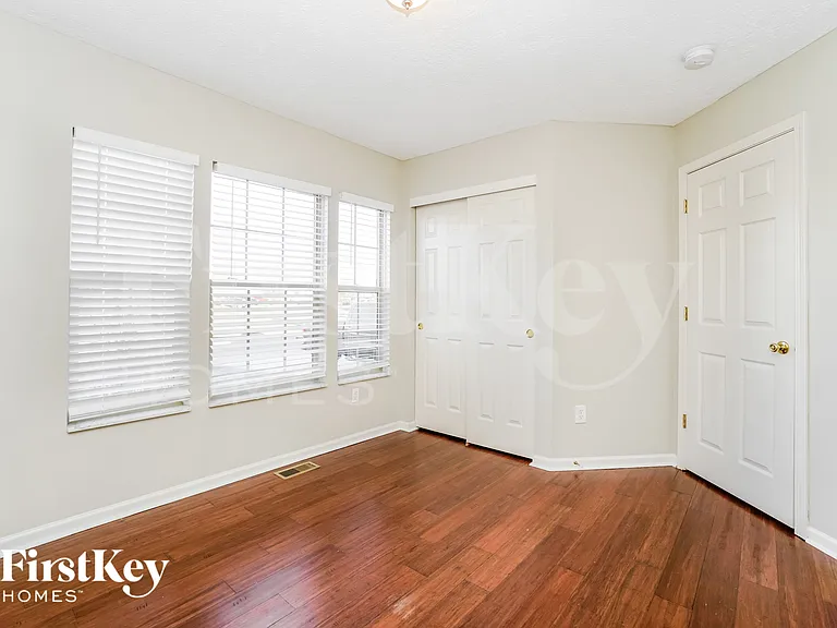 714 Keltoncrest Dr — Photo 13