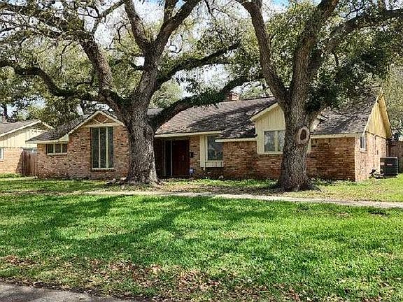 2nd image of 2022 Willow Wisp Dr