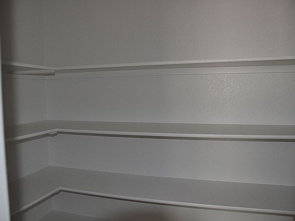 Walk in Pantry