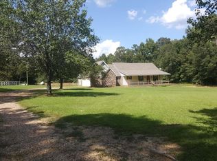 6069 Ms Highway 12, Ackerman, MS 39735