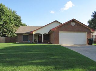 3201 E Augusta Ave, Muskogee, OK 74403