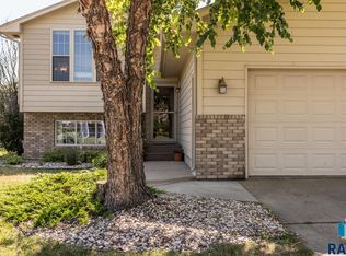 4800 S Sertoma Ave, Sioux Falls, SD 57106