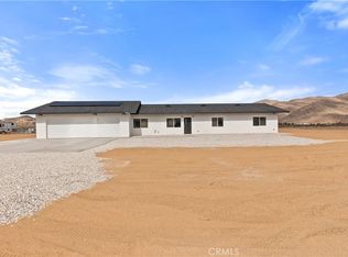 11725 Lagartijo Dr, Apple Valley, CA 92308