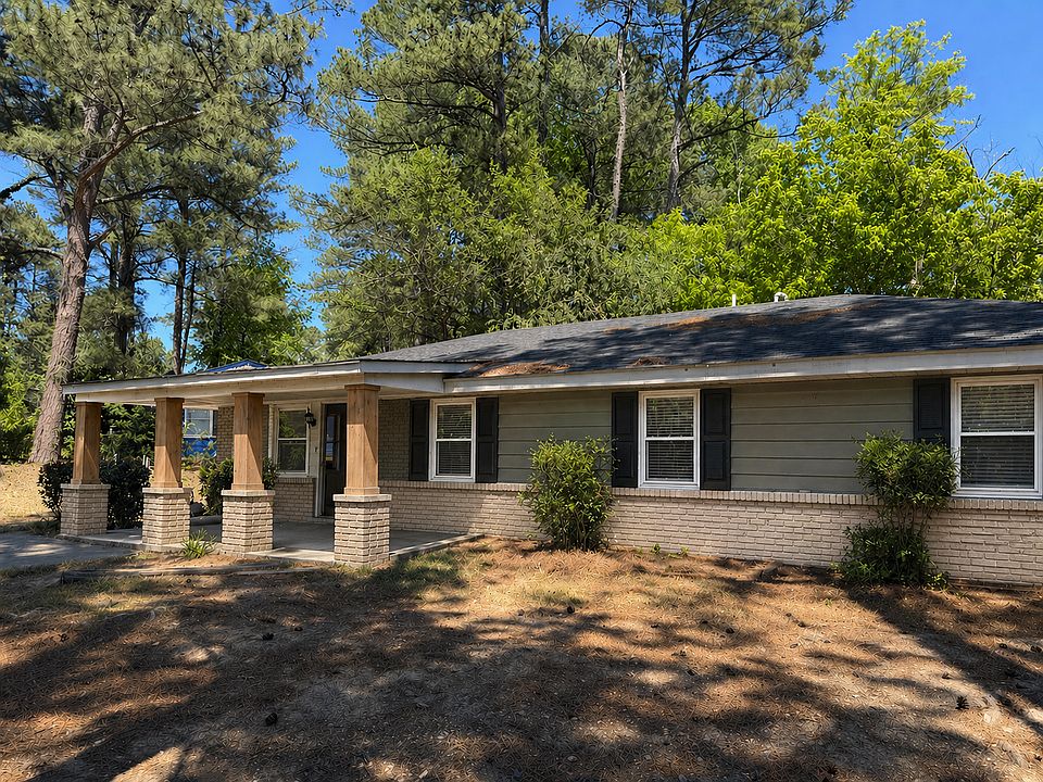 1st image of 821 Grantland Dr